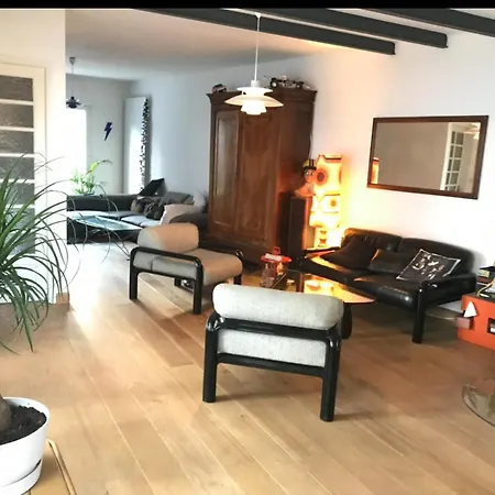 Vila La
